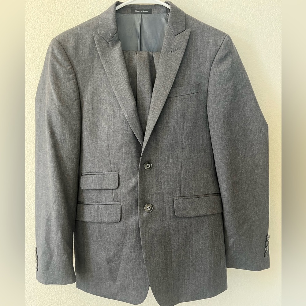36S Slim Fit Calvin Klein Grey Suit.